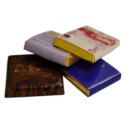Präzision und Multifunktionsschokoladenverpackungsmaschine mit Papiermaterial
