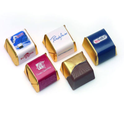 Schokoladenhülle-Faltverpackungsmaschine für eine glatte und präzise Verpackung